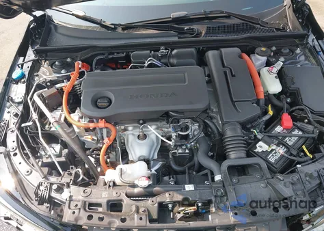 2025 Honda Civic Hybrid Sport/Sport Touring z USA, uszkodzony, nr VIN 2HGFE4F86SH326692